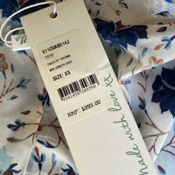 Auc NWT Camilla Tales of Tatiana Swarovski Crystal coat $1000 - Picture 11 of 17